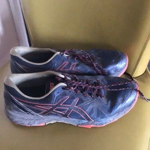 ASICS running shoes men’s size 10.5